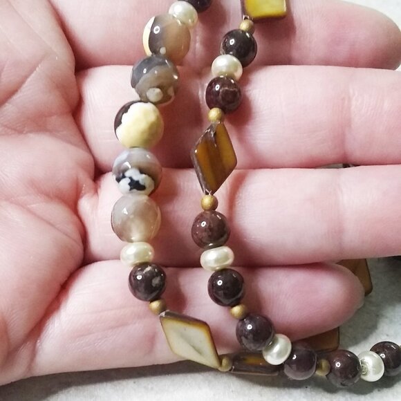 2 Bracelets! Neutral Color Scheme! Semi Precious Beads! Classy & Chic + Elegant! - Picture 12 of 13